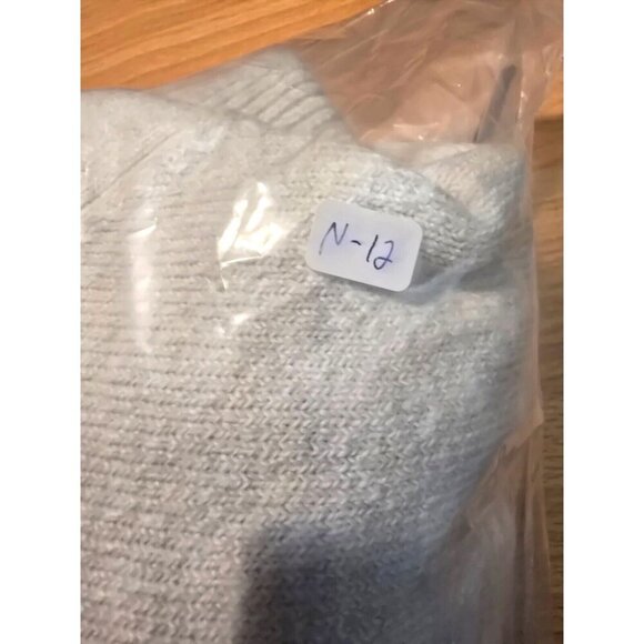 Loft Sweater XS White Casual Basics Capsule Wardrobe Kangaroo Pocket Turtle Neck - Picture 4 of 13